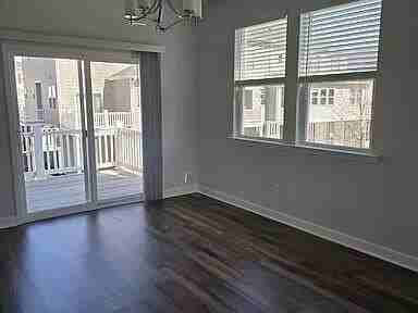 550 Mclernon Trce - Photo 4 of 12