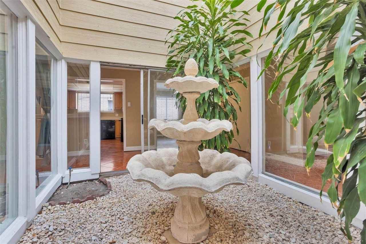 13818 Towne Way Dr - Photo 4 of 29