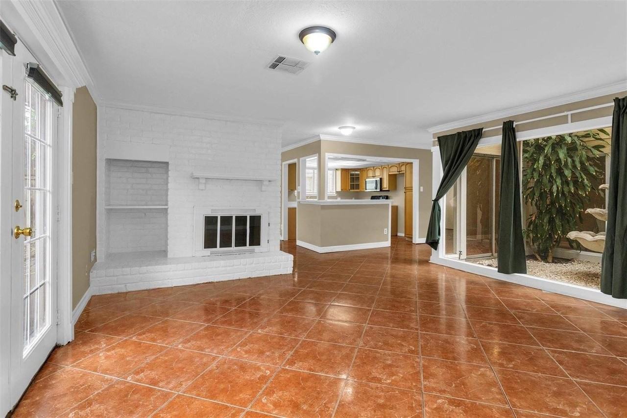 13818 Towne Way Dr - Photo 6 of 29