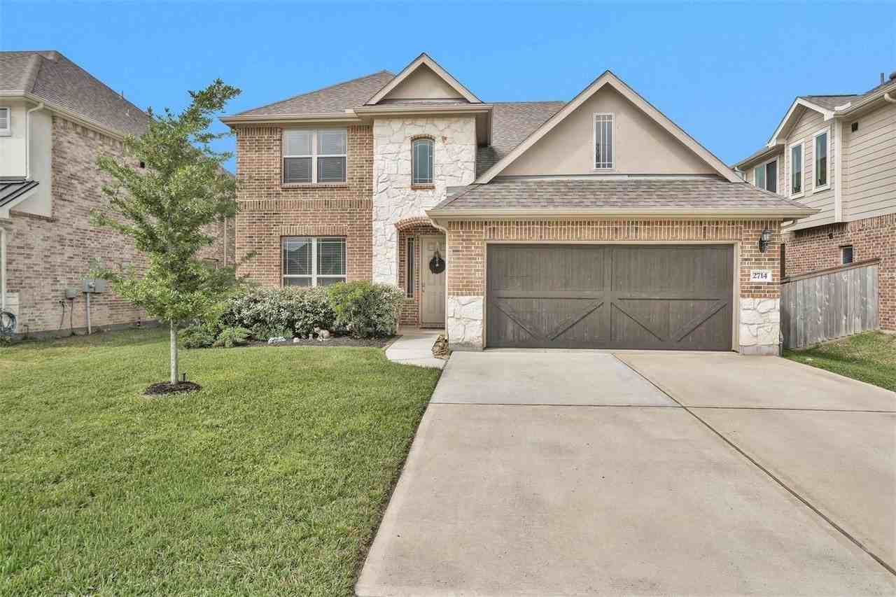 2714 Sellers Island Dr - Photo 2 of 34