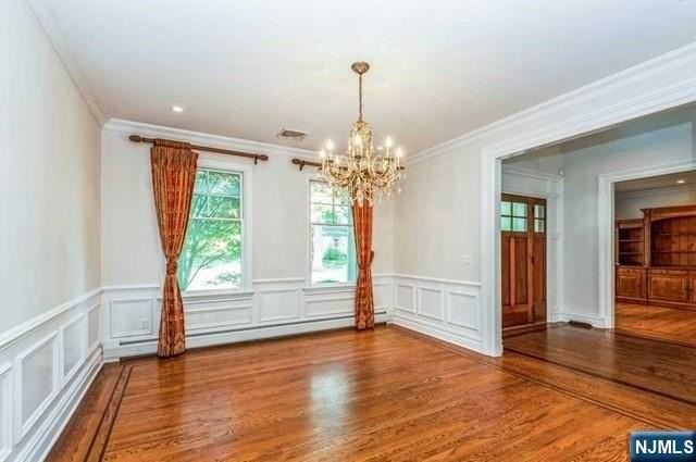 85 Everett St - Photo 2 of 25