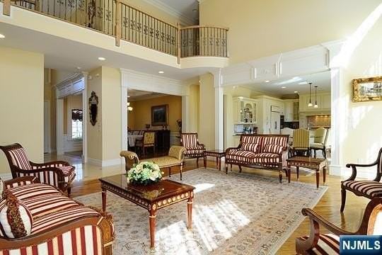 417 N Woodland St - Photo 5 of 28