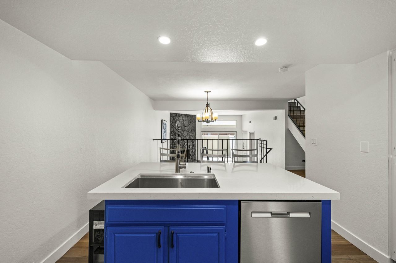 26120 Narbonne Ave #B - Photo 6 of 23