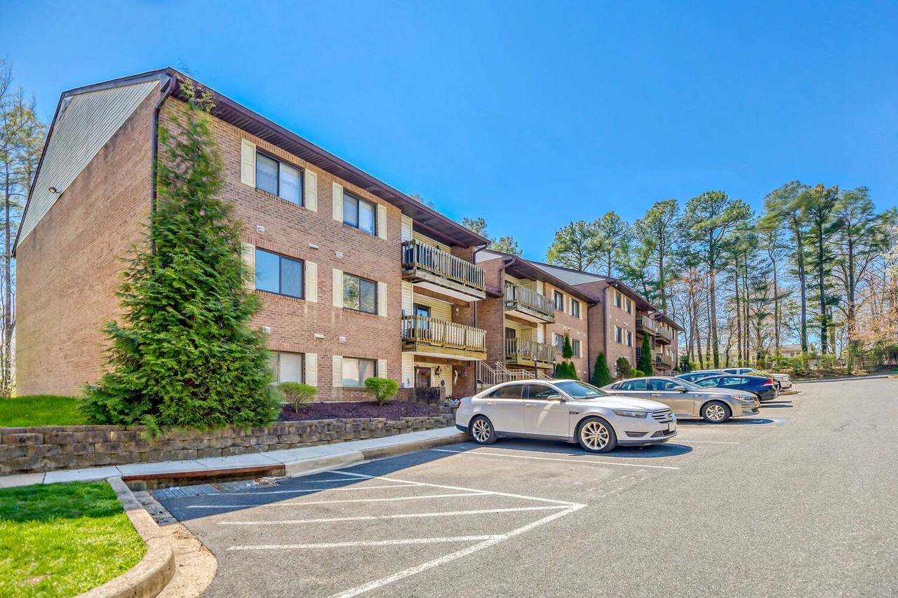 2005 Magnolia Woods Ct #E - Photo 3 of 29