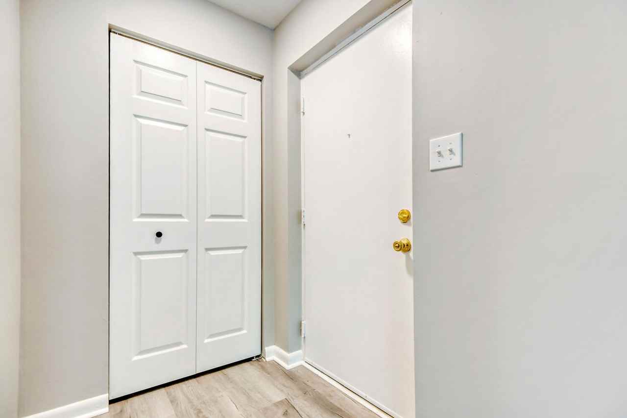 2005 Magnolia Woods Ct #E - Photo 7 of 29