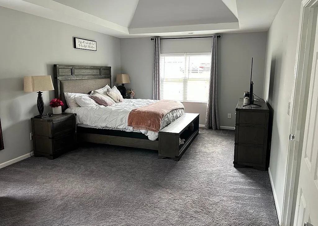 364 Heathrow Dr #AH - Photo 7 of 9