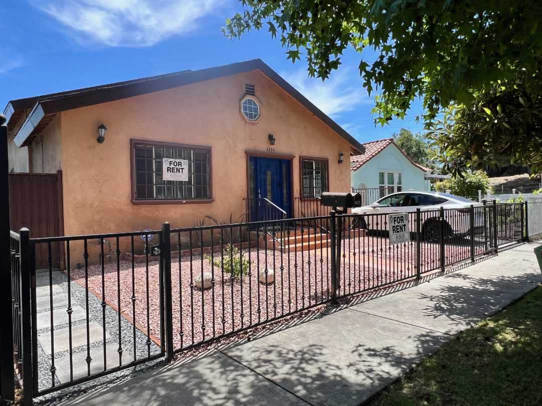 2230 S Mansfield Ave #1 - Photo 4 of 19