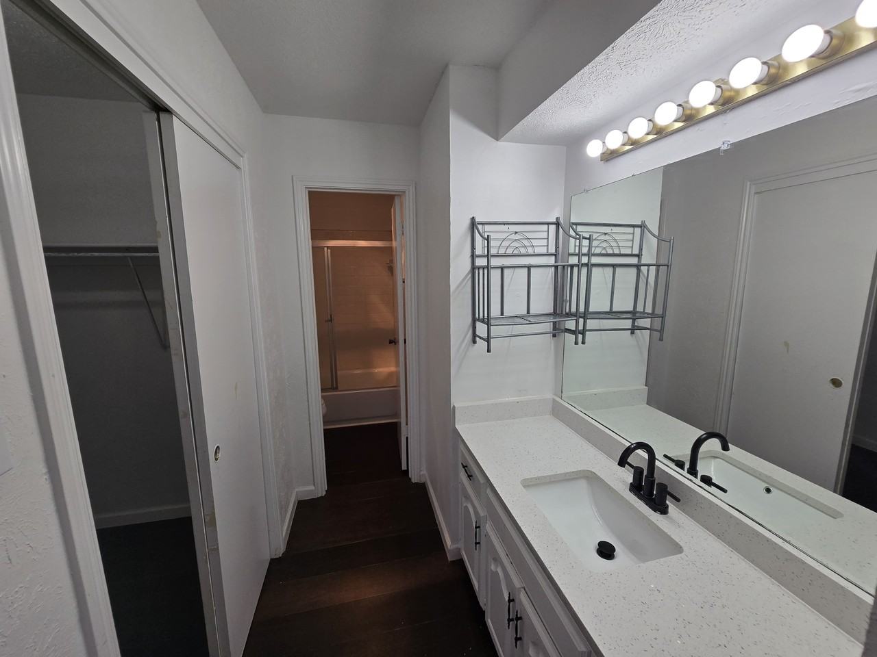 2105 E Collins Blvd #1 - Photo 7 of 12