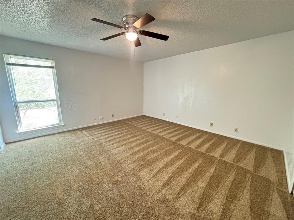 2426 N Graham Dr - Photo 7 of 10