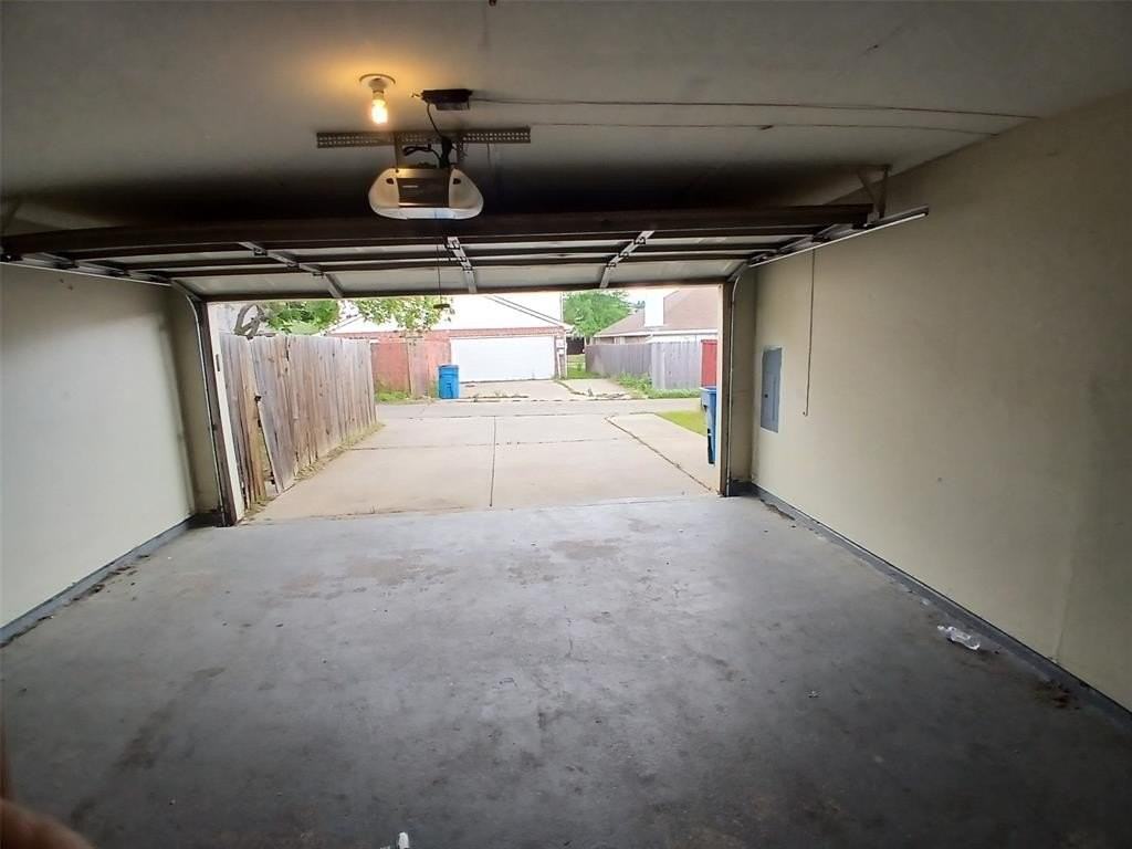 1416 Ross Dr - Photo 5 of 16