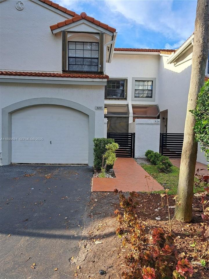 3535 Magellan Circle #525 - Photo 3 of 17