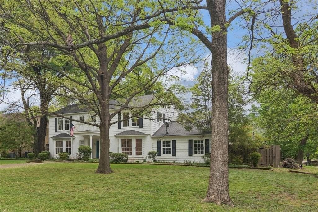 8106 San Benito Way - Photo 2 of 34