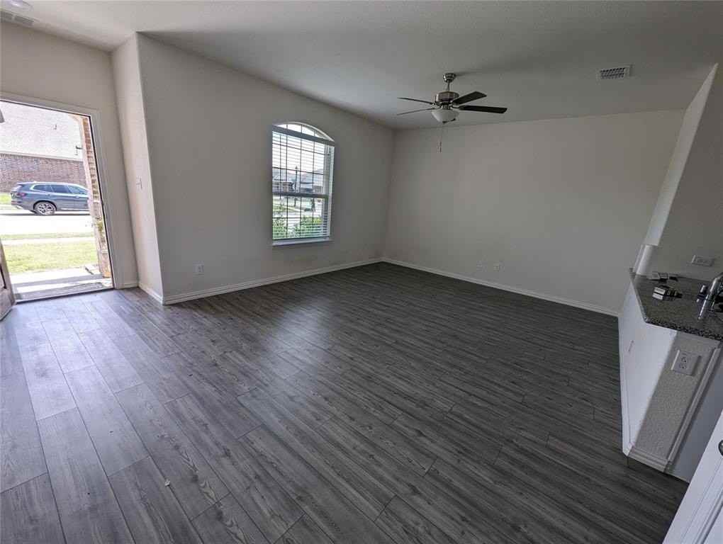 132 Copper Switch Dr - Photo 6 of 24