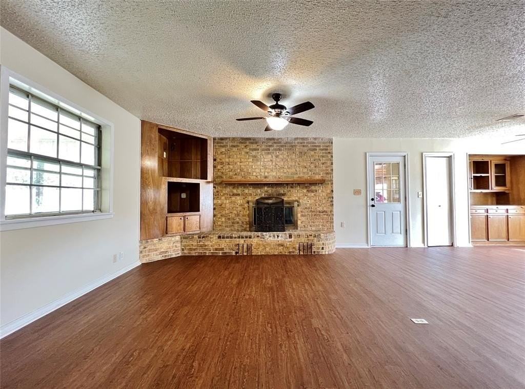 502 Brumley Rd - Photo 2 of 19