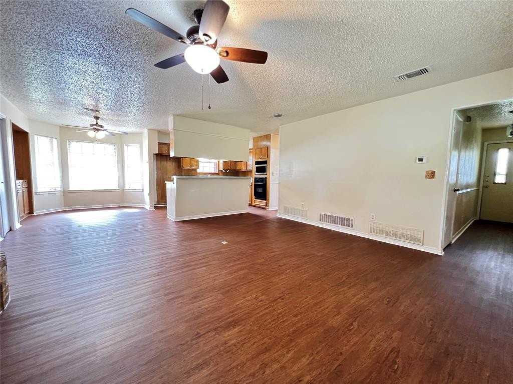 502 Brumley Rd - Photo 4 of 19