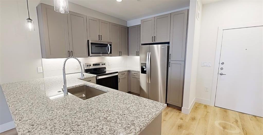 7201 Stacy Rd - Photo 2 of 10