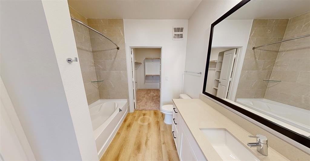 7201 Stacy Rd - Photo 4 of 10
