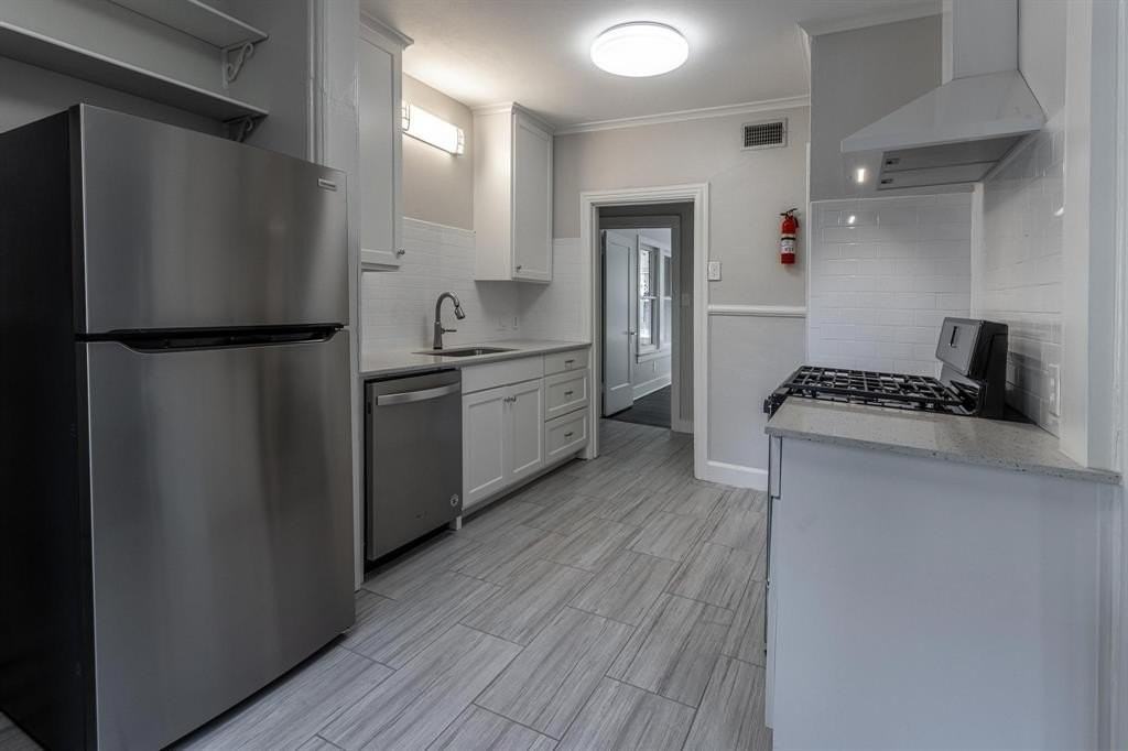 3907 Prescott Ave - Photo 7 of 14