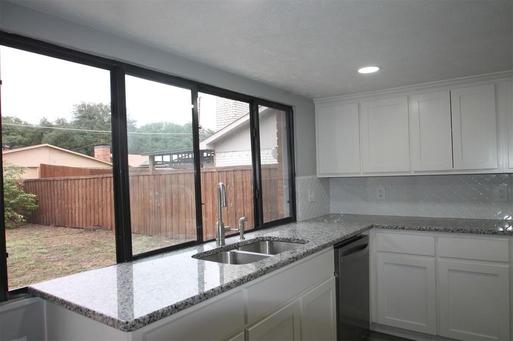 961 Mossvine Dr - Photo 7 of 18