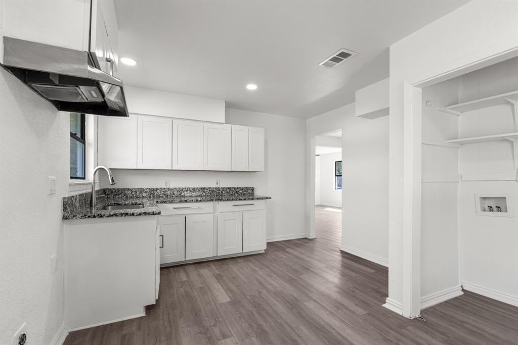 1706 Dorothy Dr - Photo 6 of 14