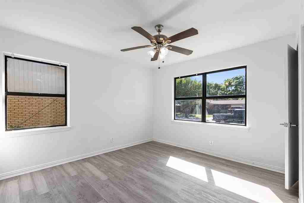 1706 Dorothy Dr - Photo 7 of 14