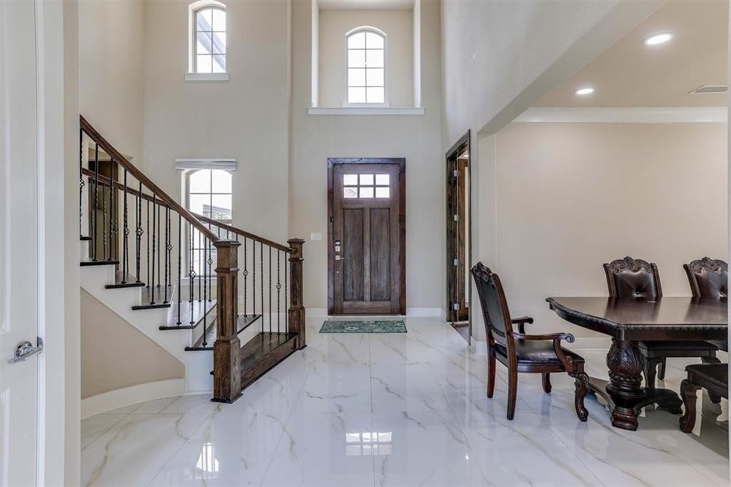 263 Timber Creek Ln - Photo 4 of 29