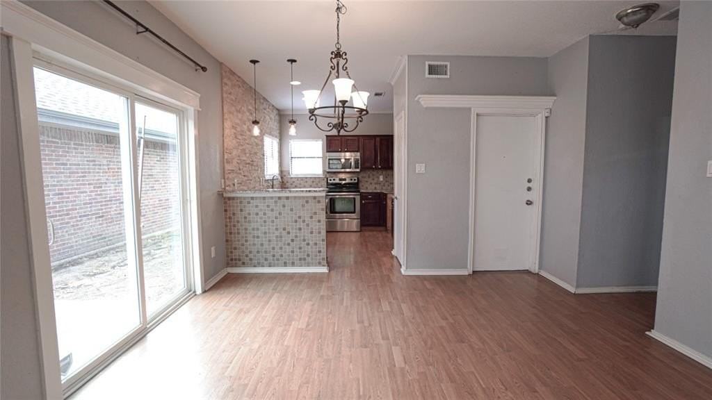 1512 Wheatfield Dr - Photo 7 of 19