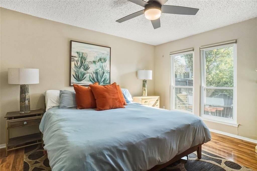 702 Michol St - Photo 4 of 17