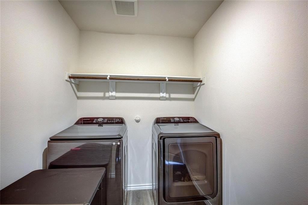 2912 Wooten Trl - Photo 6 of 36