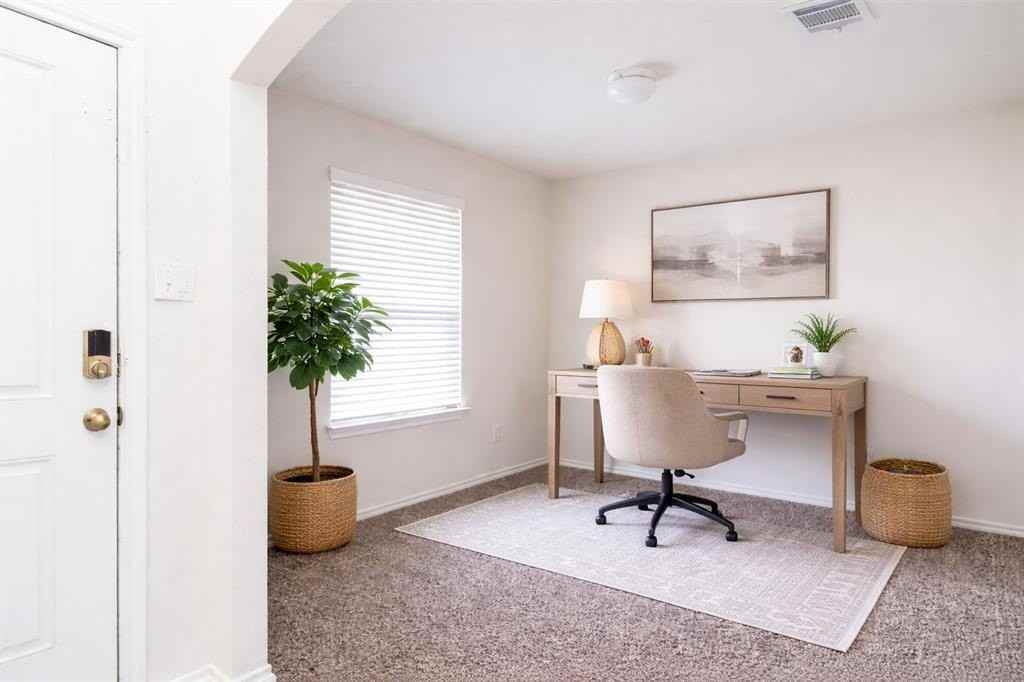 914 Decker Dr - Photo 7 of 23