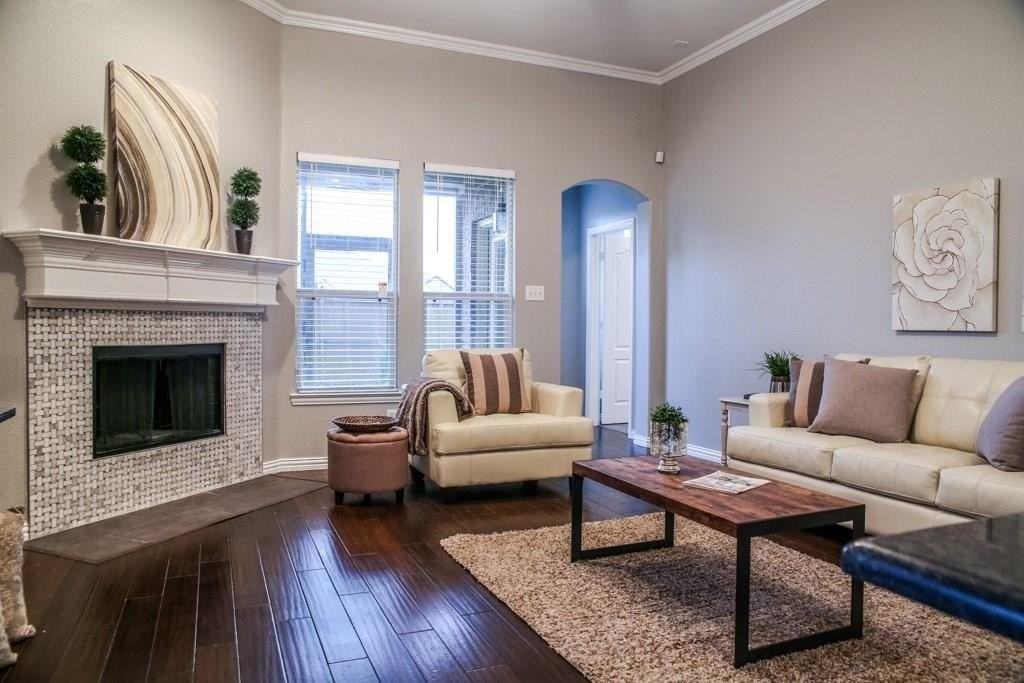 16304 Dry Creek Blvd - Photo 2 of 22