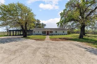 3137 S Fm 200 - Photo 1 of 1