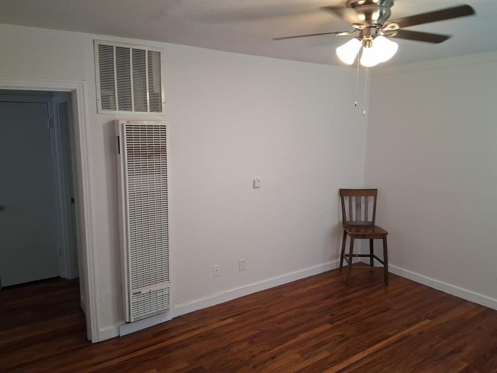 2300 Grayson Ave #2302 - Photo 4 of 10