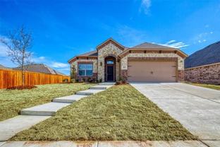207 Gardenia Dr - Photo 1 of 1