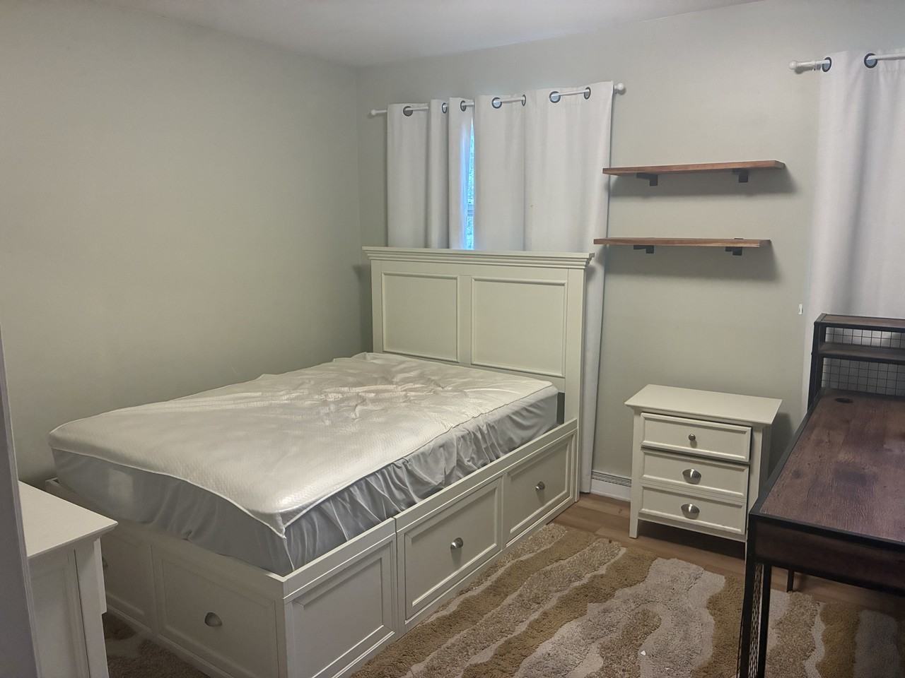 2285 E Carriage Hill Dr #2 - Photo 3 of 10