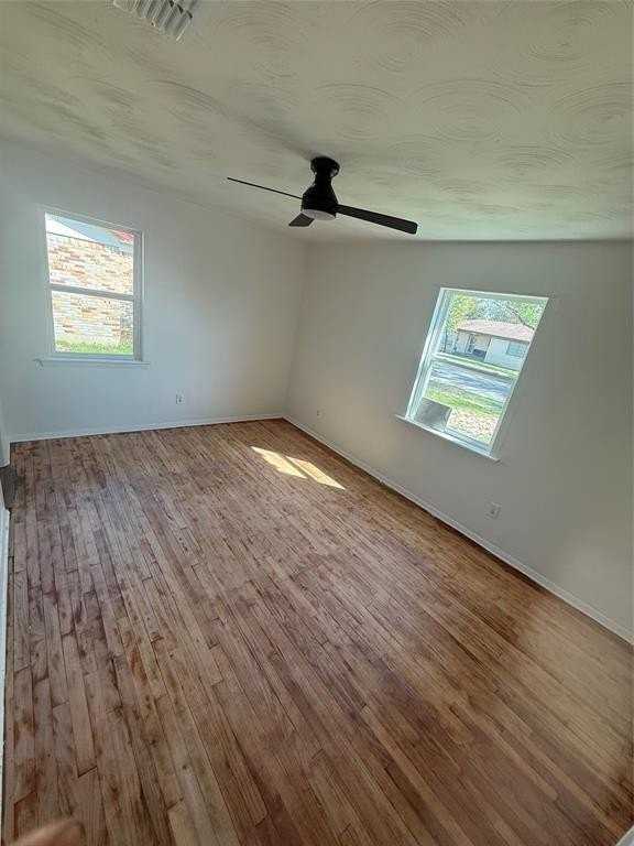 10121 Muskogee Dr - Photo 2 of 13