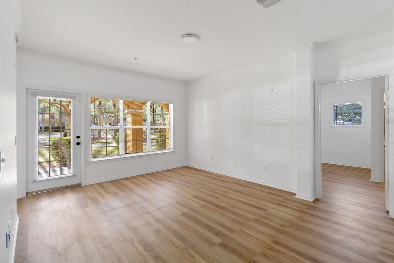 3599 Conroy Road - 1Unit 915 #1 - Photo 5 of 50