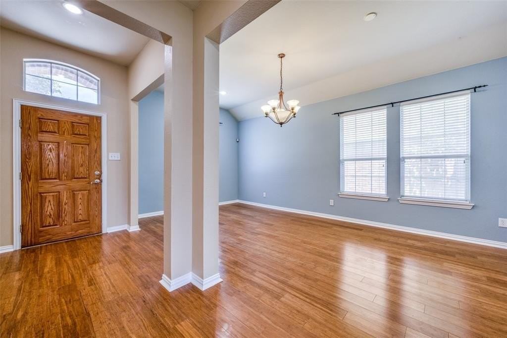 303 Ravenna Rd - Photo 4 of 25