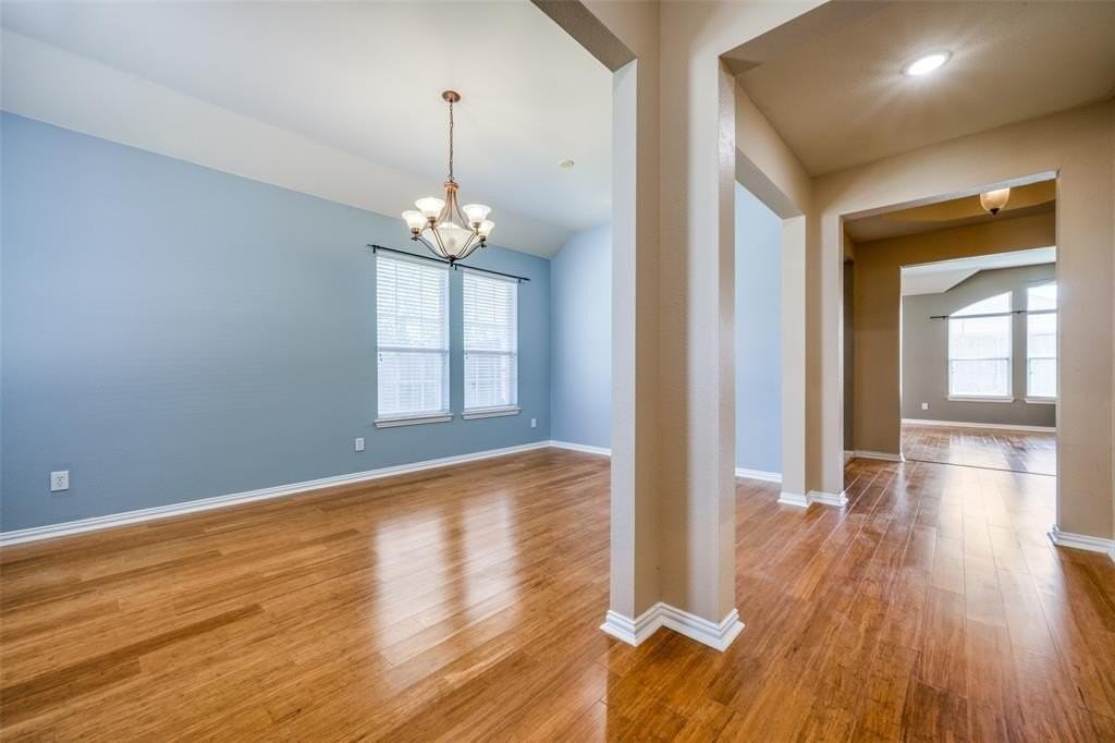 303 Ravenna Rd - Photo 6 of 25