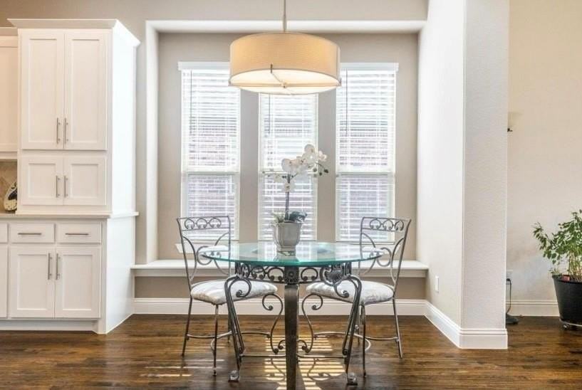 13763 Fieldcrest Rd - Photo 4 of 22