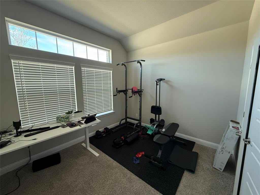 1721 Swallow St - Photo 7 of 12