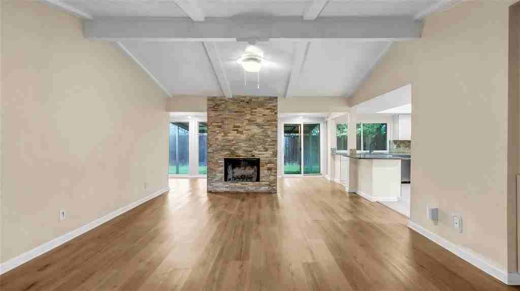 908 Firestone Ln - Photo 3 of 27