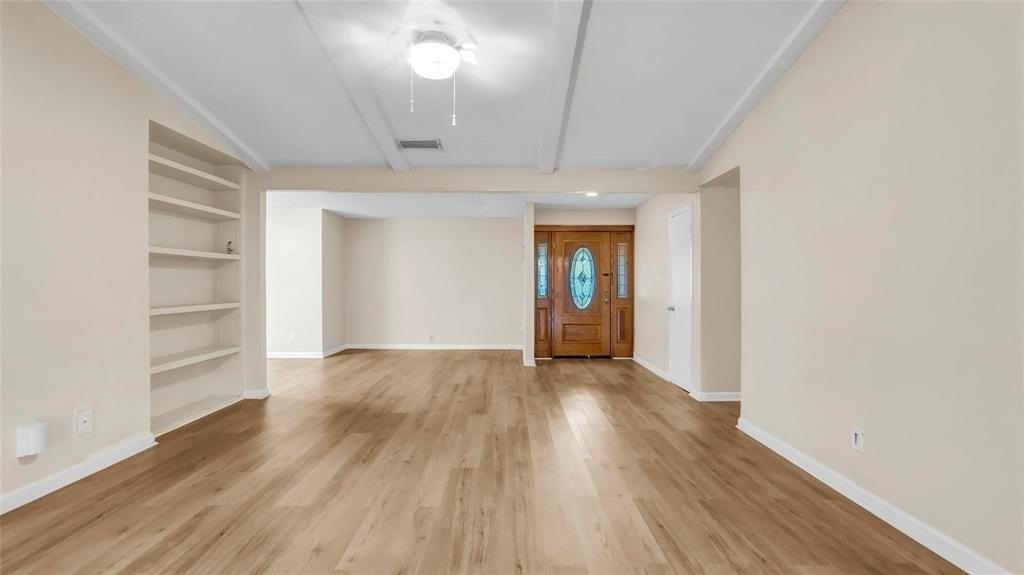 908 Firestone Ln - Photo 6 of 27