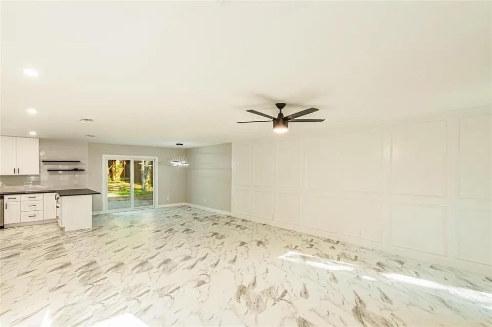 4112 Barnsley Ct - Photo 3 of 18