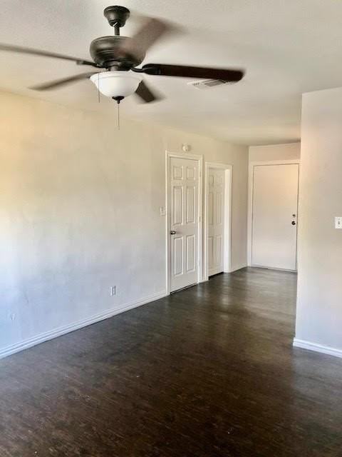 409 N Cedar St - Photo 4 of 8