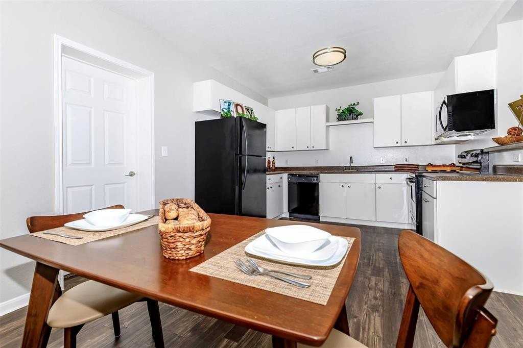 7120/7011 Village Way #923 - Photo 5 of 16