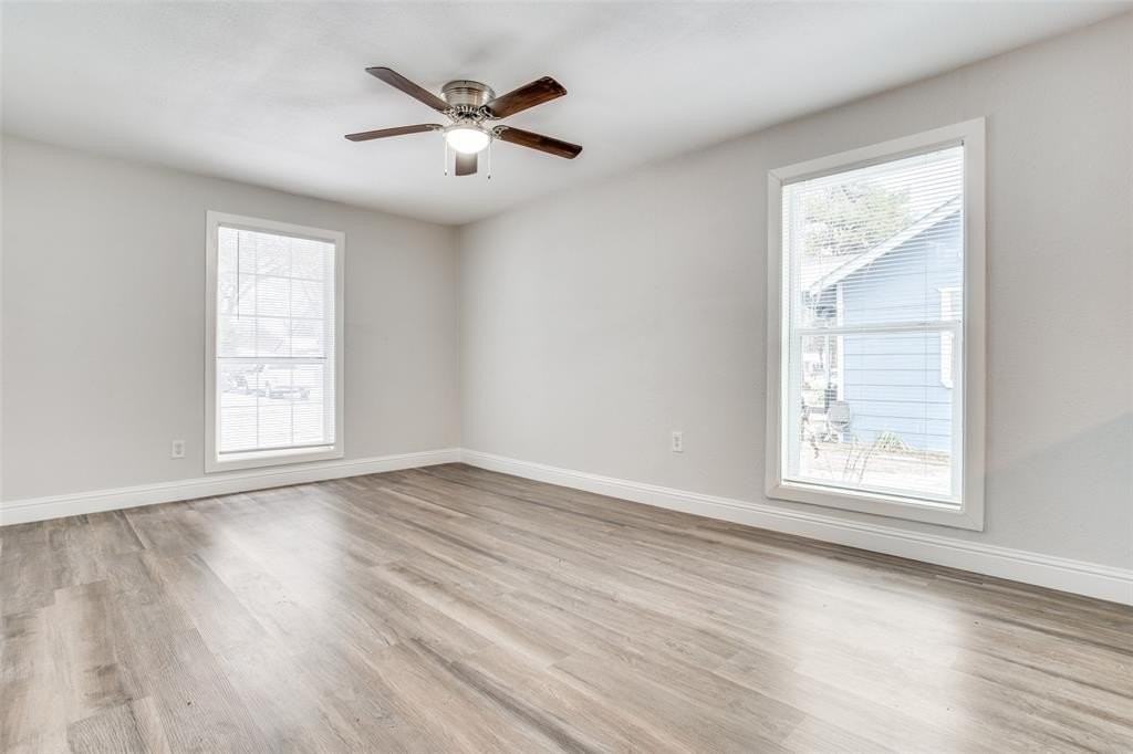 2216 Marburg St - Photo 6 of 12