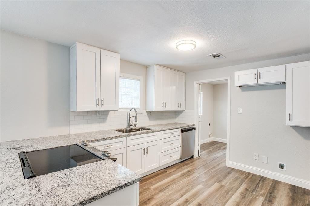 2216 Marburg St - Photo 7 of 12