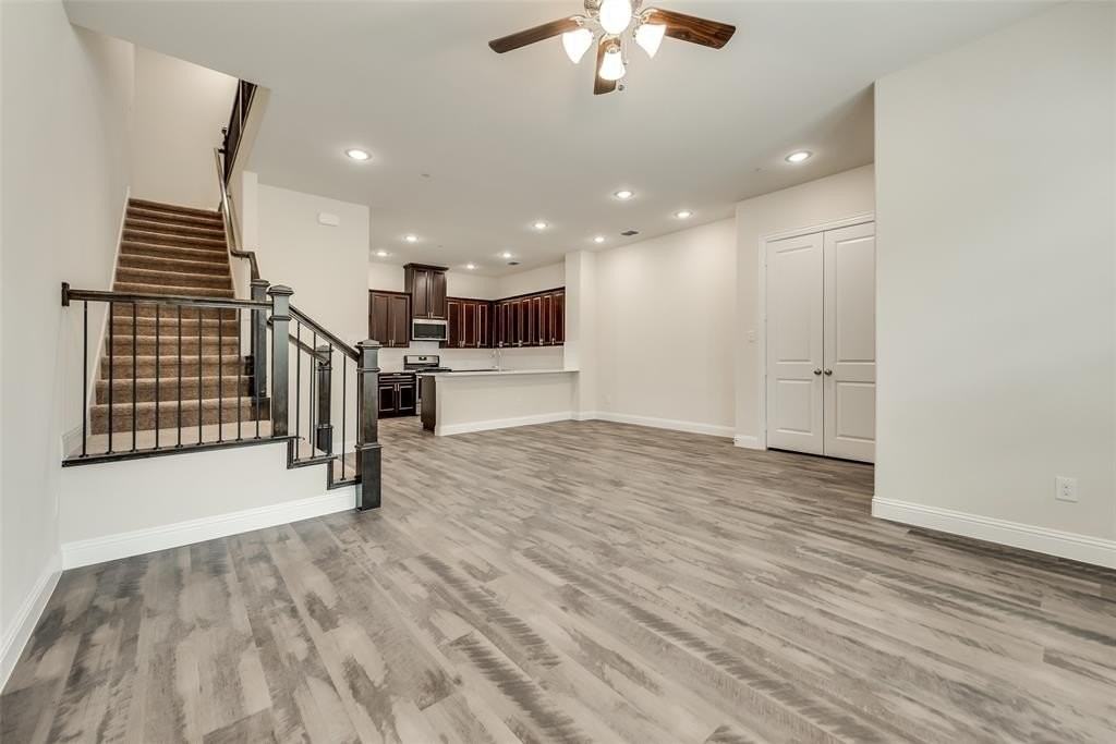 1577 Windermere Way - Photo 6 of 30