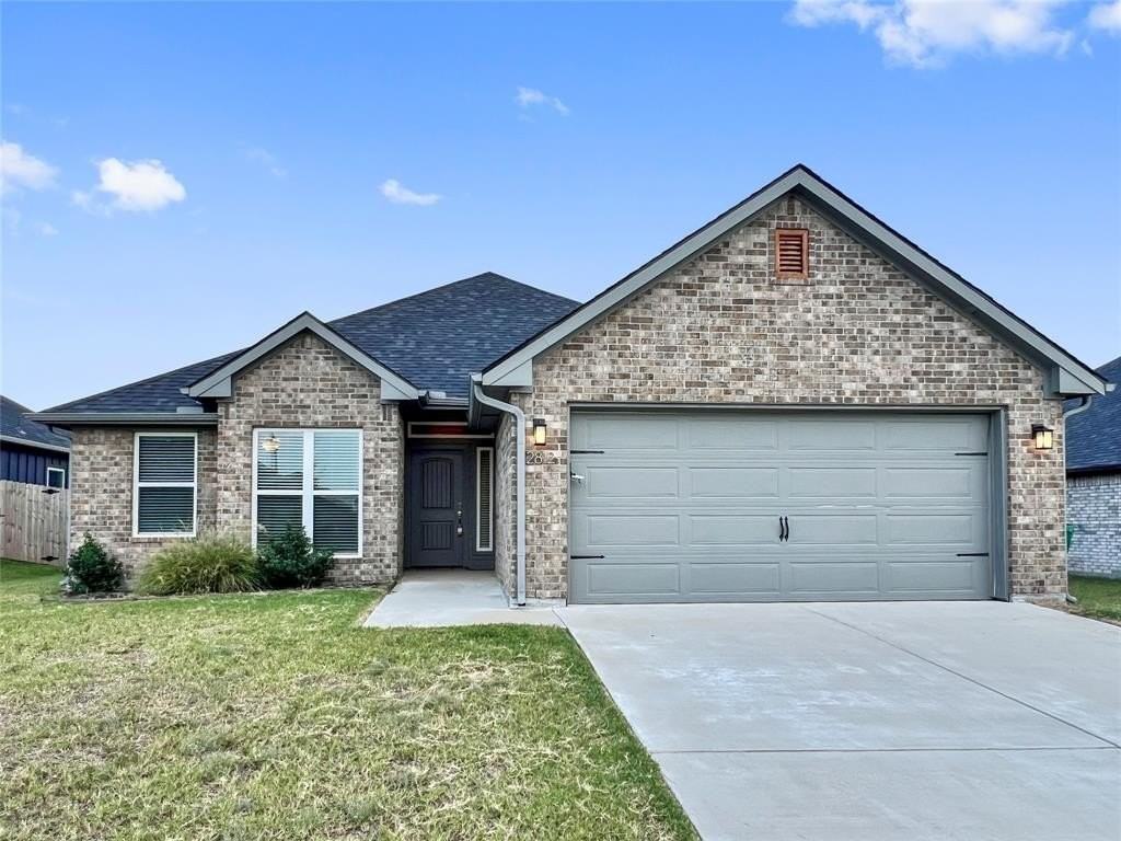 2812 Orchid Dr